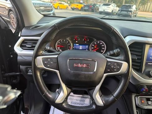 Used 2020 GMC Acadia SLE w/ Driver Convenience Package image 26