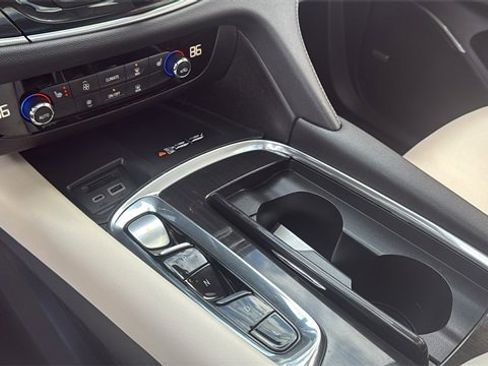 Used 2023 Buick Enclave Essence w/ Experience Buick Package image 31