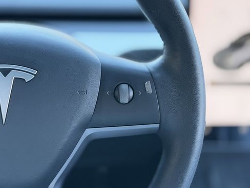 Used 2022 Tesla Model 3 Long Range image 45