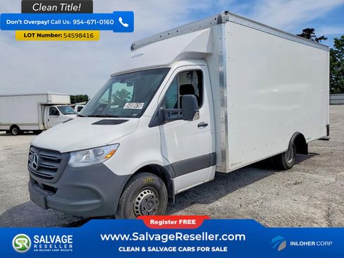 Used 2025 Mercedes-Benz Sprinter 3500 image 1