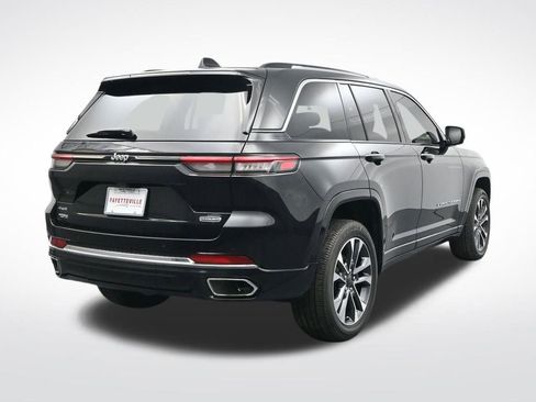 Used 2023 Jeep Grand Cherokee Overland image 6