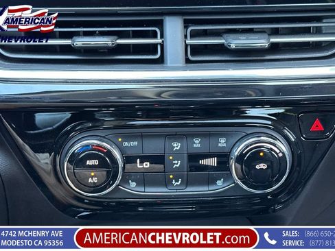 Used 2026 Chevrolet Trax ACTIV w/ Sunroof Package FWD image 27