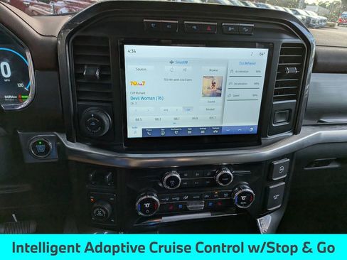 Used 2021 Ford F150 Lariat w/ Max Trailer Tow Package image 25