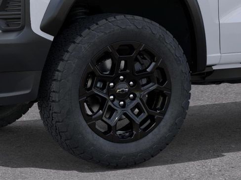 New 2026 Chevrolet Colorado Trail Boss AWD/4WD image 9