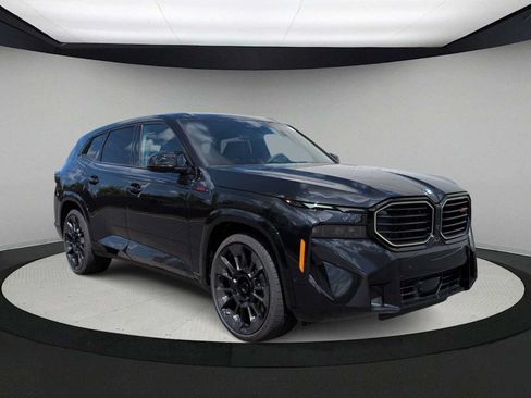 Used 2026 BMW XM Label Red AWD/4WD image 2
