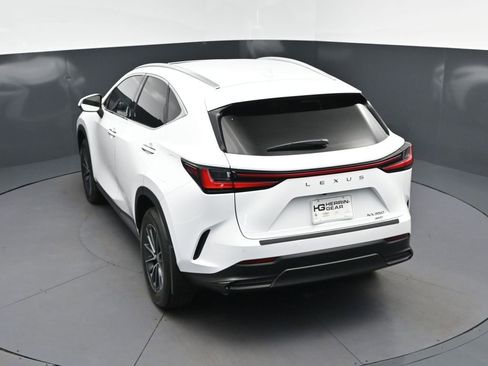 New 2026 Lexus NX 350 AWD image 33
