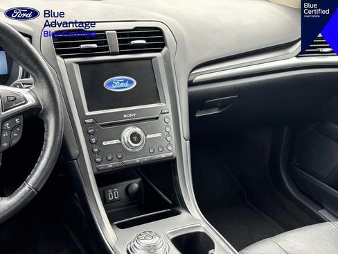 Used 2020 Ford Fusion Titanium AWD/4WD image 12