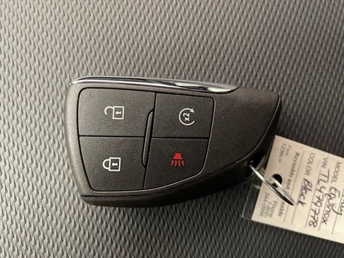 New 2026 Chevrolet Equinox LT w/ Safety and Technology Package AWD/4WD image 18