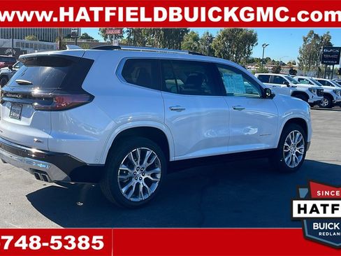 Used 2025 GMC Acadia Denali w/ Super Cruise Package image 5