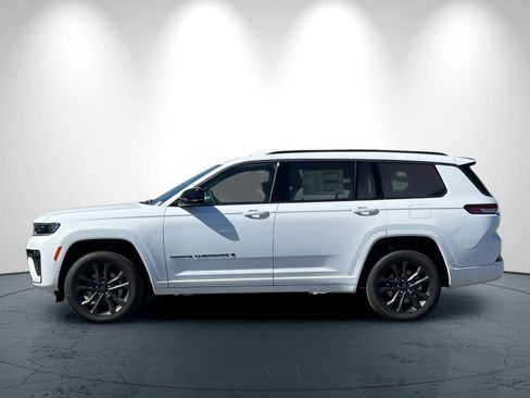 New 2026 Jeep Grand Cherokee L Limited AWD/4WD image 7
