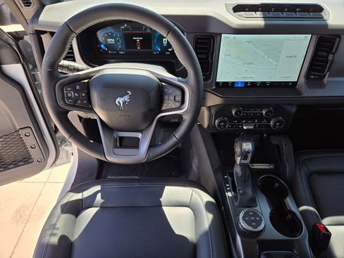 New 2026 Ford Bronco Badlands AWD/4WD image 11