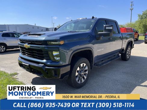 Used 2024 Chevrolet Silverado 2500 Custom w/ Custom Convenience Package AWD/4WD image 1