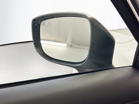 Used 2025 MAZDA CX-5 AWD 2.5 S w/ Preferred Package image 16