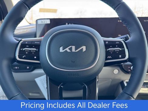 New 2026 Kia Carnival EX FWD image 14