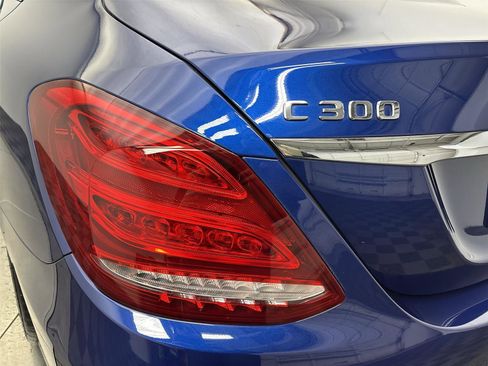 Used 2017 Mercedes-Benz C 300 Sedan image 19