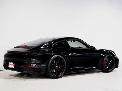 Used 2020 Porsche 911 Carrera S image 3