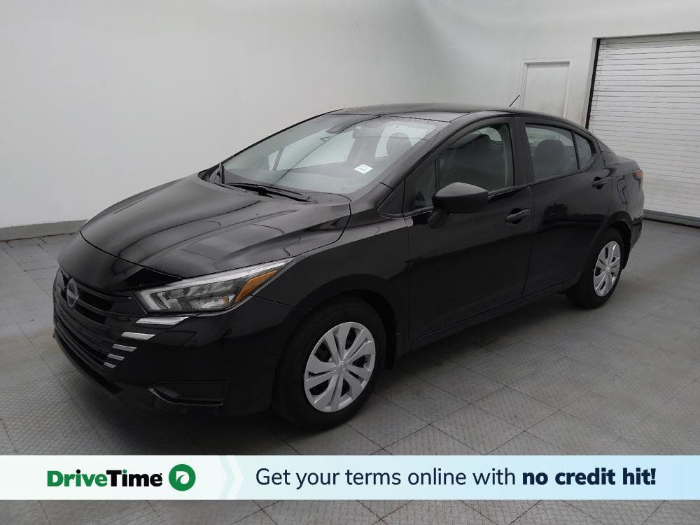 Used 2025 Nissan Versa S w/ Trunk Package FWD image 1