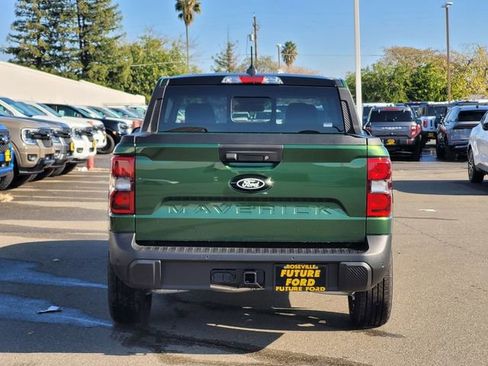 New 2025 Ford Maverick Lariat w/ Black Appearance Package image 5