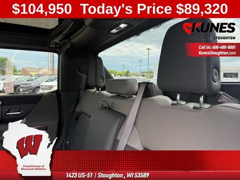 New 2025 GMC Hummer EV 2X w/ LPO, Dark Essentials Package AWD/4WD image 47