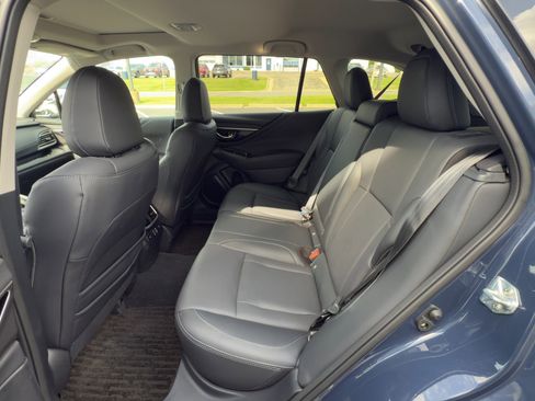 Used 2023 Subaru Outback Limited image 13