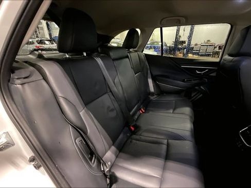 Used 2023 Subaru Outback Limited AWD/4WD image 27