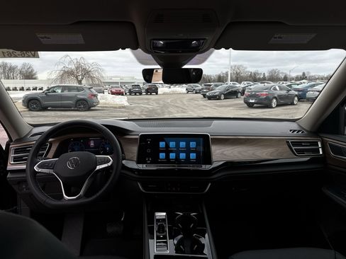 New 2026 Volkswagen Atlas SE image 20