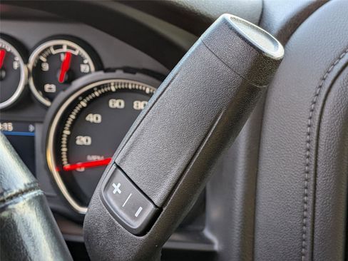 Used 2021 Chevrolet Silverado 1500 LT Trail Boss w/ Convenience Package II image 23