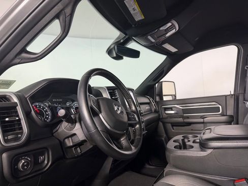 Used 2024 RAM 2500 Big Horn w/ Bed Utility Group image 18