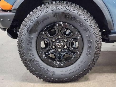 Used 2021 Ford Bronco First Edition AWD/4WD image 35