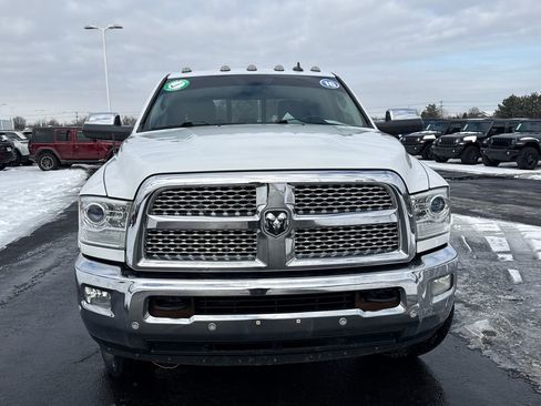 Used 2016 RAM 2500 Laramie w/ Convenience Group image 8