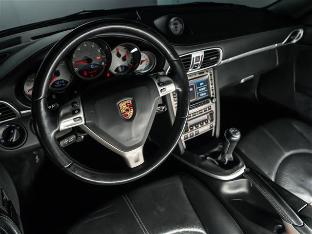 Used 2005 Porsche 911 Carrera S RWD image 4
