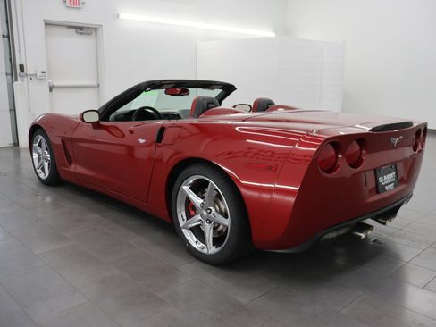 Used 2012 Chevrolet Corvette Convertible w/ 3LT Preferred Equipment Group RWD image 49