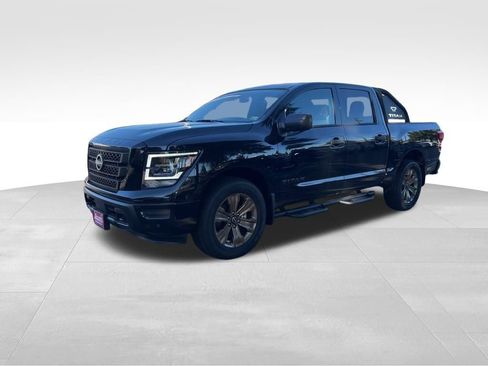 New 2024 Nissan Titan SV w/ SV Bronze Edition Package image 9