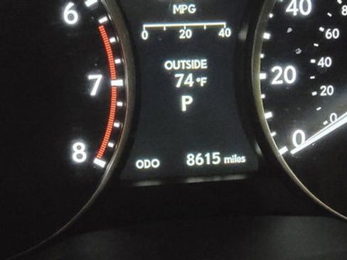 Used 2013 Lexus ES 350 w/ Luxury Pkg image 4