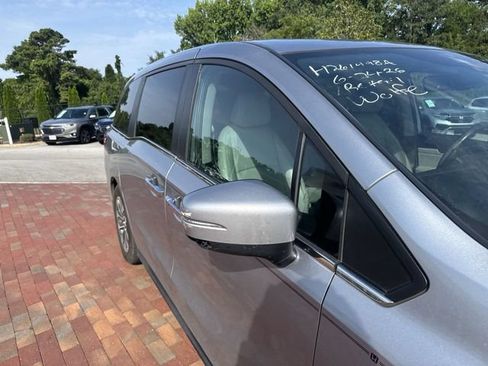 Used 2021 Honda Odyssey EX-L image 26