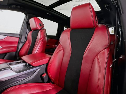 Used 2023 Acura MDX A-Spec image 9