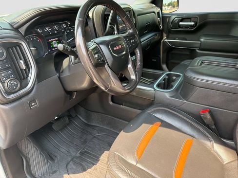 Used 2021 GMC Sierra 1500 AT4 w/ AT4 Preferred Package AWD/4WD image 22