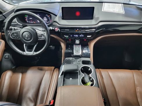 Certified 2023 Acura MDX SH-AWD w/ Advance Package image 17
