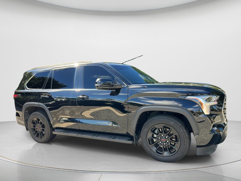 Used 2023 Toyota Sequoia SR5 w/ SR5 Premium Package AWD/4WD image 3