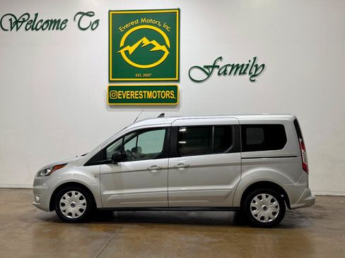 Used 2022 Ford Transit Connect XLT FWD image 5
