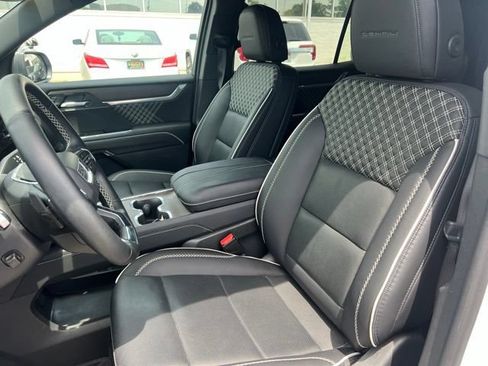 Used 2025 GMC Acadia Denali w/ LPO, Floor Liner Package AWD/4WD image 26