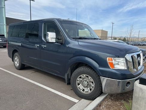 Used 2015 Nissan NV 3500 SL w/ Technology Package image 4