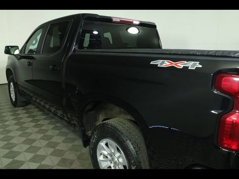 Certified 2021 Chevrolet Silverado 1500 LT w/ Bed Protection Package AWD/4WD image 17