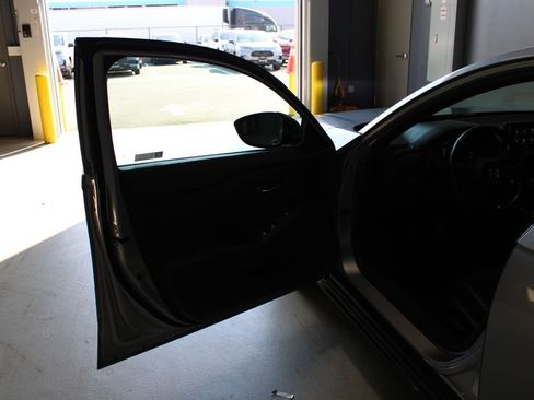 Used 2023 Honda Accord Sport image 7