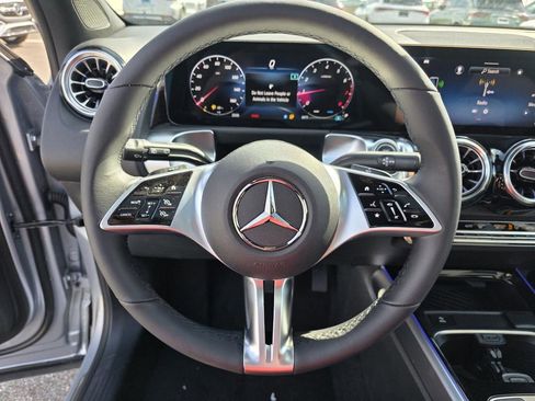 New 2026 Mercedes-Benz GLB 250 image 16