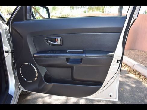 Used 2010 Kia Soul + FWD image 32