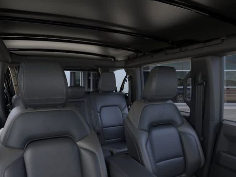 New 2026 Ford Bronco Outer Banks w/ Sasquatch Package image 12