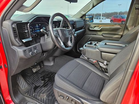 Used 2022 Chevrolet Silverado 1500 RST w/ Z71 Off-Road Package image 24