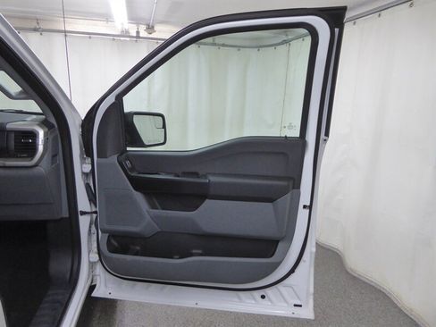 Used 2021 Ford F150 XL w/ Equipment Group 101A High RWD image 23