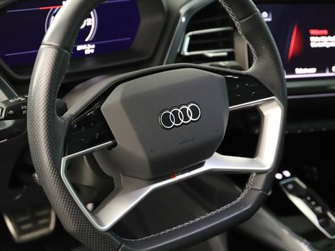 Certified 2024 Audi Q4 e-tron Premium Plus w/ Premium Plus AWD/4WD image 16